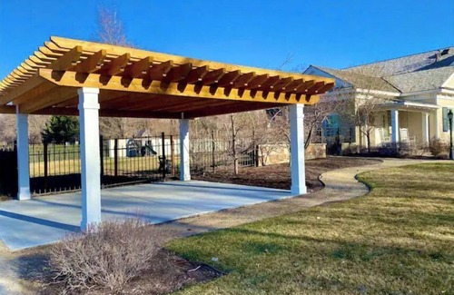 Riverton House | Historic School & Church House