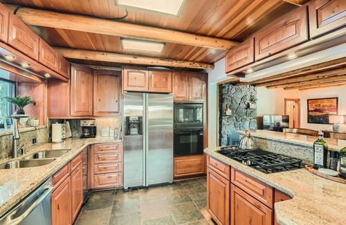 Shadow Mountain Cabin | Historic Stone Mountain Lodge with Private Pond - convenient and secluded