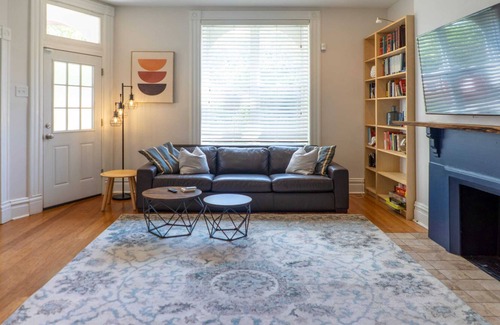 Benton Park House | Historic Walkable Location! 3BR Home | ABODEbucks