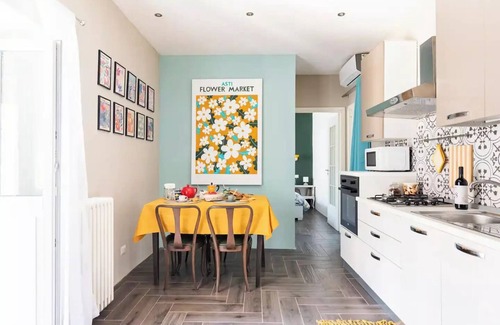 Asti Apartment | Historical Center: Ca' Balenga, comfort & design