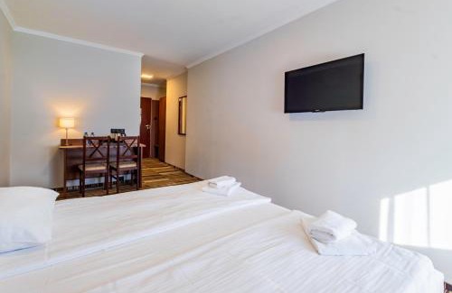 Praga Hotel | Hit Hotel
