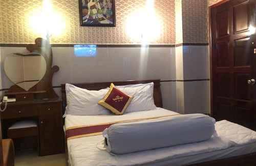 Tan Phu District Hotel | Hoàng Quân Hotel