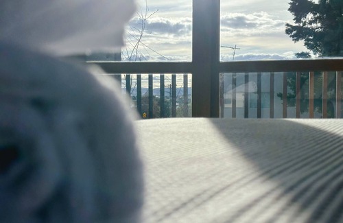 New Town House | Hobart Heritage Home - Close to CBD & Airport