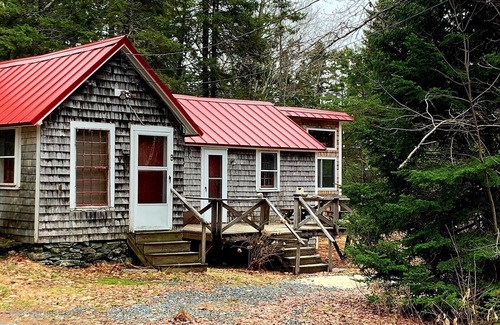 Surry Cabin | Hobby Horse - Rustic Maine Cabin, Ocean Access 22 miles from Acadia Nat'l Park