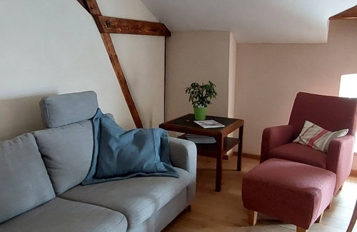 Lippetal Apartment | Hof Albersmeier Hüttinghausen /Urlaub am Stall - Alte Räucherkammer