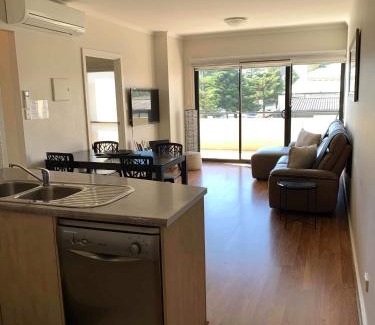 Glenelg Apartment | Holdfast Shores Apartments