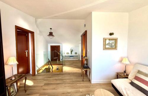 Baiona Apartment | Holibai Albatros, Dúplex al ladito del Mar, con terrazas y piscina, Baiona