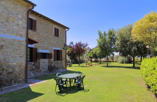 Passignano sul Trasimeno Apartment | Holiday Apartment in farmhouse - Noce - Residenze San Martino
