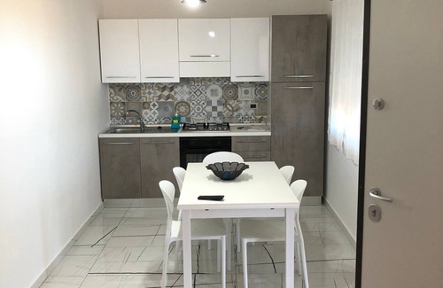 Isola di Capo Rizzuto Apartment | Holiday Apartment "Capo Rizzuto 3" with Sea View, Private Terrace & Wi-Fi