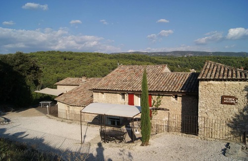 Saumane-de-Vaucluse Apartment | Holiday apartment L'Isle sur la Sorgue for 2 - 6 persons with 2 bedrooms - Row house