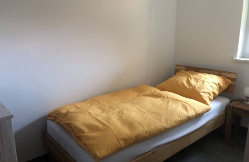 Blankenfelde Apartment | Holiday apartment with balcony - Berlin city limits