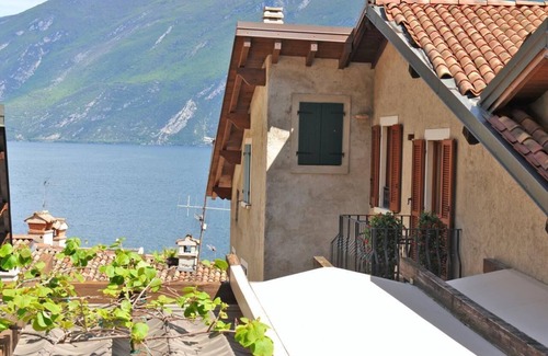 Limone sul Garda Apartment | Holiday apartment Limone sul Garda for 1 - 4 persons with 2 bedrooms - Holiday apartment