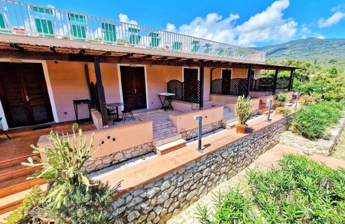 Campo nell'Elba Apartment | Holiday apartment Marina di Campo for 1 - 2 persons - Row house