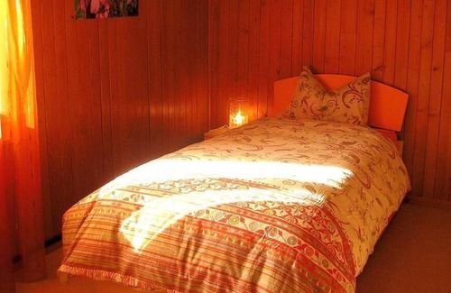 Aeschi bei Spiez Apartment | Holiday apartment Aeschi b. Spiez for 2 - 7 persons with 4 bedrooms - Holiday apartment