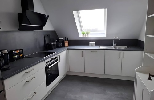 Friedrichskoog Apartment | Holiday Apartment 'Kleine Auszeit' with Wi-Fi