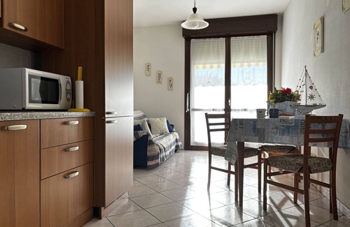 Rosapineta Apartment | Holiday apartment with pool near the beach