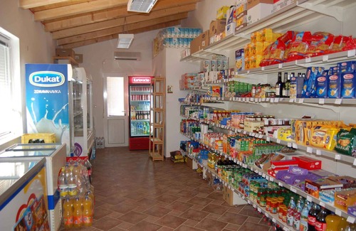 Verunic Apartment | Holiday apartment 10 m from the sea