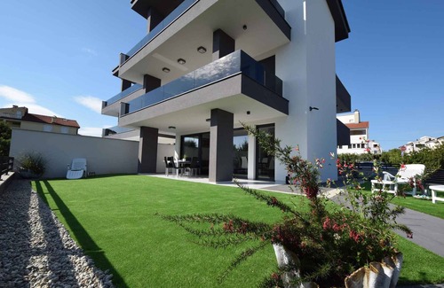 Porat Apartment | Holiday apartment 150 m from the beach