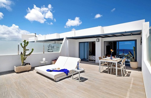 Arrieta Apartment | Holiday Apartment “Callao Beach 6” with Sea View, Terrace & Wi-Fi