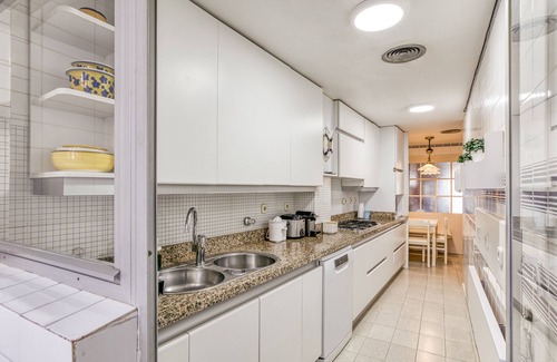 Palamos Apartment | Holiday Apartment "Carrer Del Mar" with Sea View, Private Terrace & Wi-Fi