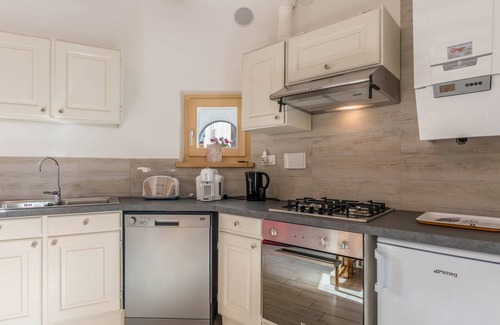 Segonzano Apartment | Holiday Apartment “Casa di Ada” with Mountain View & Wi-Fi