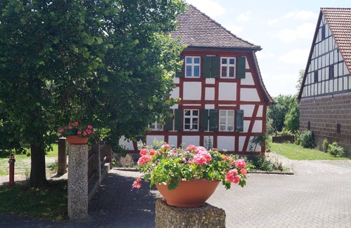 Ickelheim Apartment | Holiday apartment Bad Windsheim for 1 - 4 persons with 2 bedrooms - Holiday apartment