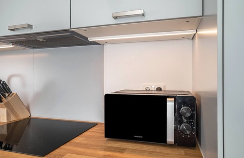 Dierhagen Ost Apartment | Holiday Apartment 'Strandnahe Ferienwohnung 3' with Garden & Wi-Fi