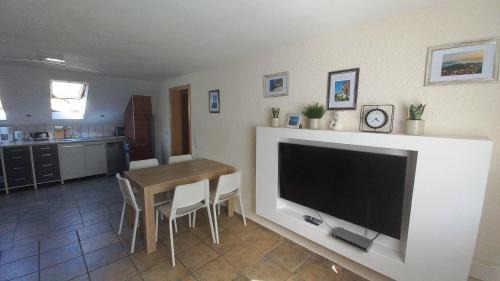 Oberveischede Apartment | Holiday Apartment
