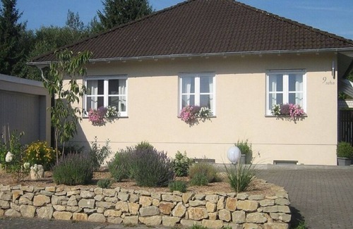 Quierschied Apartment | Holiday apartment by the forest