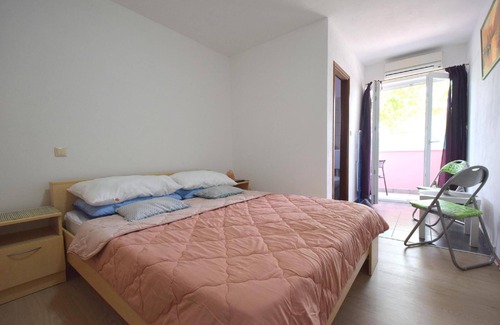 Rasopasno Apartment | Holiday apartment Dobrinj for 1 - 2 persons - Holiday apartment