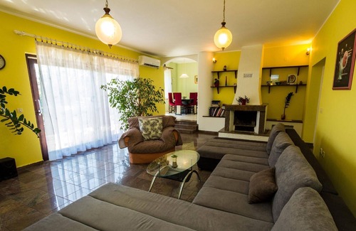 Sarsoni House | Holiday apartment Drazice for 1 - 5 persons with 3 bedrooms - Holiday house