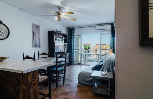 Empuriabrava Apartment | Holiday apartment Empuriabrava for 1 - 6 persons with 2 bedrooms - Holiday apartment