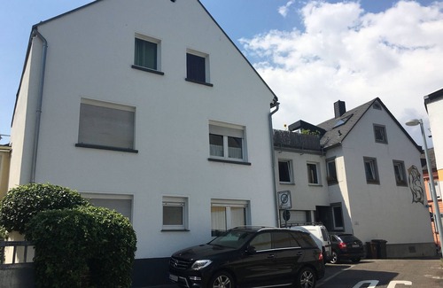 Metternich Apartment | Holiday Apartment 'Haus Uni Koblenz Wohnung 1' with Shared Terrace and Wi-Fi