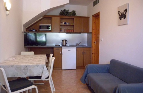 Balatonboglar Apartment | Holiday apartment only 30 meters from the beach