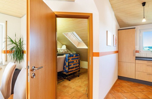 Menzingen Apartment | Holiday Apartment "Hügelblick Oase" with Shared Garden, Balcony & Wi-Fi
