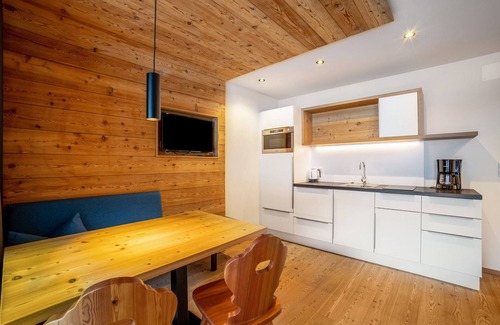 San Giacomo Apartment | Holiday Apartment "Stoana 3-5" with Relaxing Wellness Area