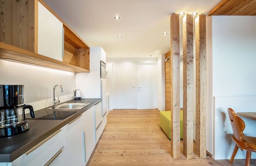 San Giacomo Apartment | Holiday Apartment "Stoana 4-2" with Relaxing Wellness Area
