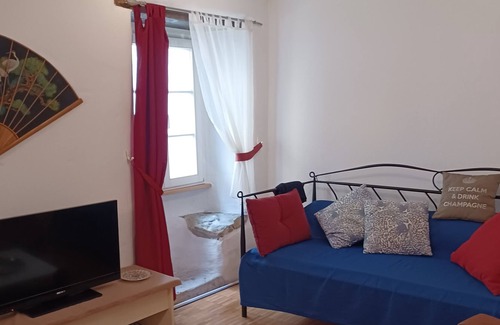 Altstadt Apartment | Holiday Apartment "Kranich" with Wi-Fi