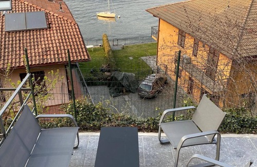 Lezzeno House | Holiday apartment Lezzeno for 1 - 9 persons with 3 bedrooms - Holiday house