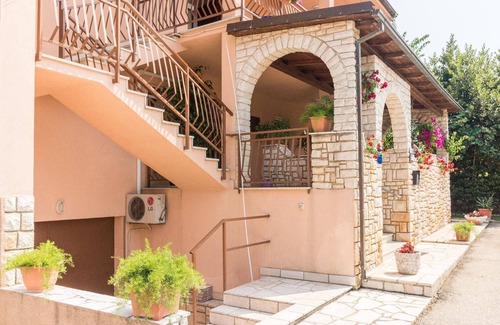 Liznjan Apartment | Holiday apartment Ližnjan for 1 - 5 persons with 2 bedrooms - Holiday apartment