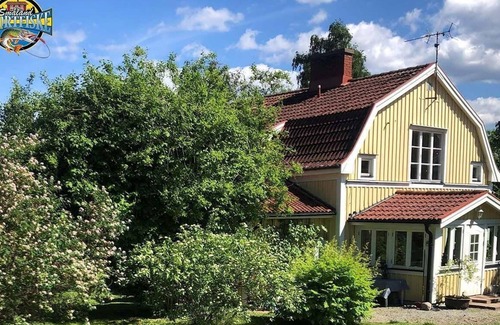 Lonashult House | Holiday apartment Lönashult for 1 - 8 persons with 5 bedrooms - Holiday house