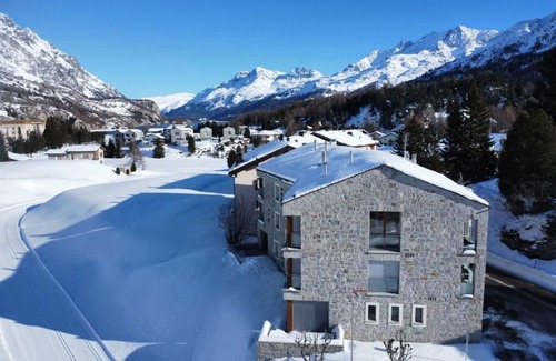 Maloja Apartment | Holiday apartment Maloja for 1 - 4 persons with 2 bedrooms - Holiday apartment