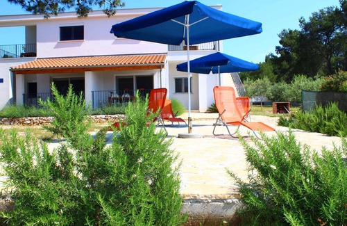 Verunic Apartment | Holiday apartment Near the sea