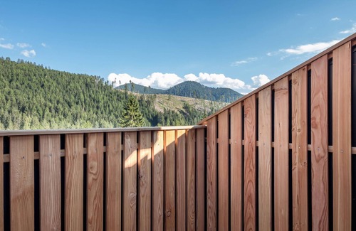 Redagno Apartment | Holiday Apartment 'Nigglhof Katarina' with Mountain View, Balcony & Wi-Fi