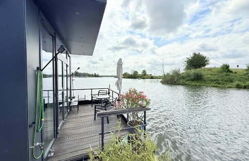 Ohe en Laak Apartment | Holiday apartment Ohe en Laak for 1 - 4 persons with 2 bedrooms - Holiday apartment