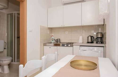 Podaca Apartment | Holiday apartment Podaca for 1 - 4 persons with 1 bedroom - Holiday apartment