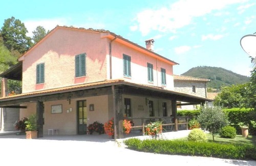 San Marcello Piteglio Apartment | Holiday apartment Popiglio for 1 - 4 persons with 2 bedrooms - Holiday apartment