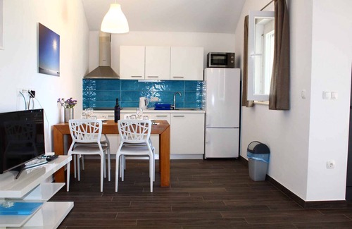 Verunic Apartment | Holiday apartment Quiet, green location
