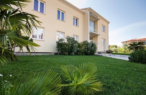 Monterol Apartment | Holiday apartment Umag for 1 - 4 persons with 2 bedrooms - Holiday apartment
