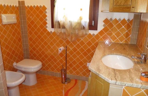Porto Ottiolu Apartment | Holiday apartment with three rooms with 6 beds in the basement